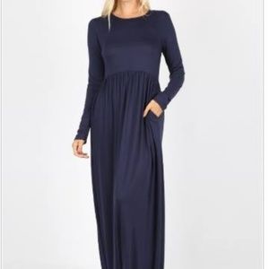 Zenana- Long Sleeve Maxi- Navy- Size Large